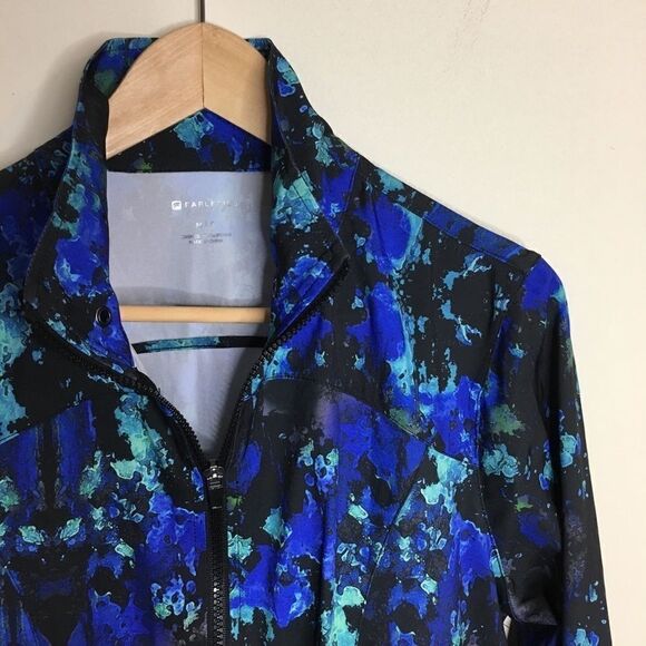 Fabletics Sz M Light Workout Jacket - Picture 1 of 7